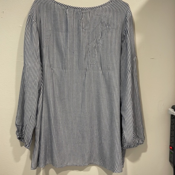 Old Navy top XL - Picture 6 of 6